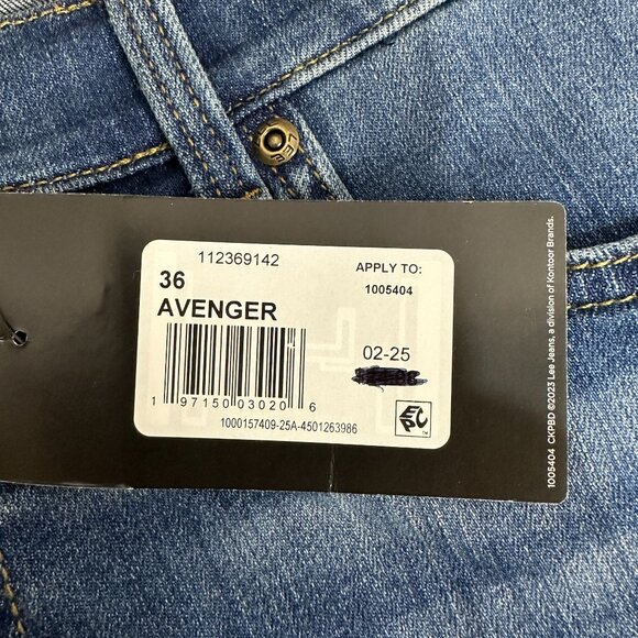 Lee Regular Fit Mens Denim Avenger Jean Shorts Size 36 Blue Cotton Blend Classic - Picture 3 of 7